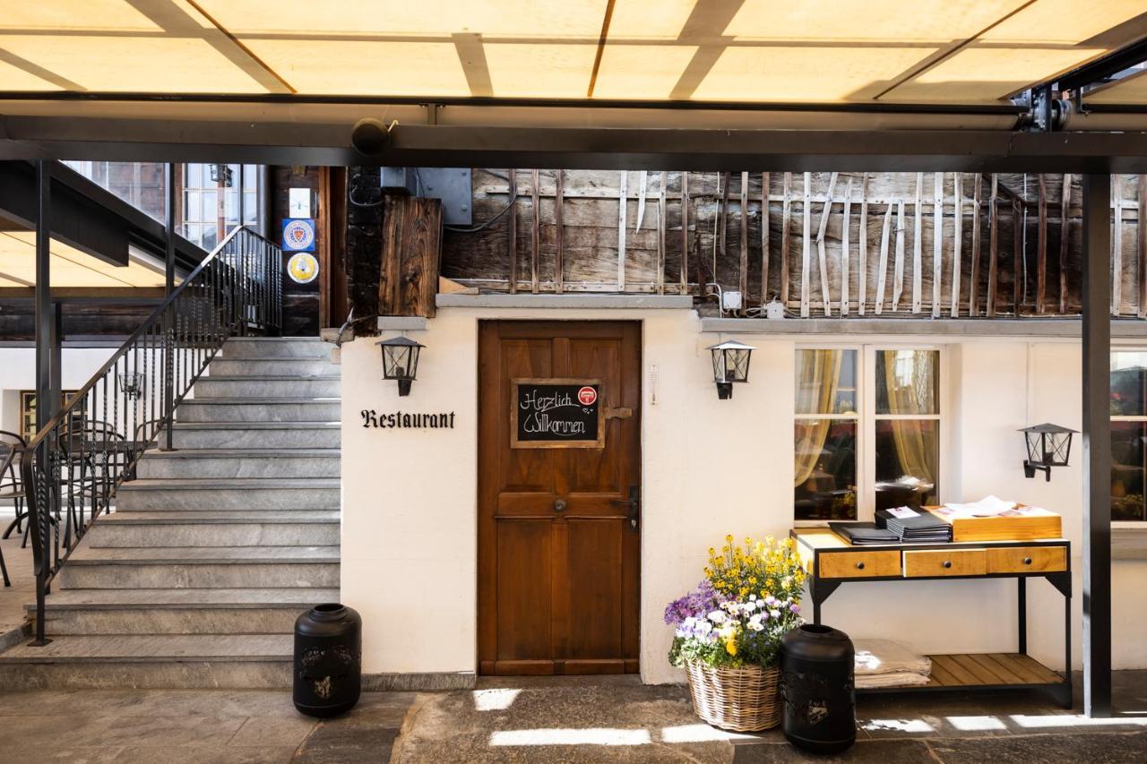 Chalet-hotel - Swiss-chalet Merlischachen