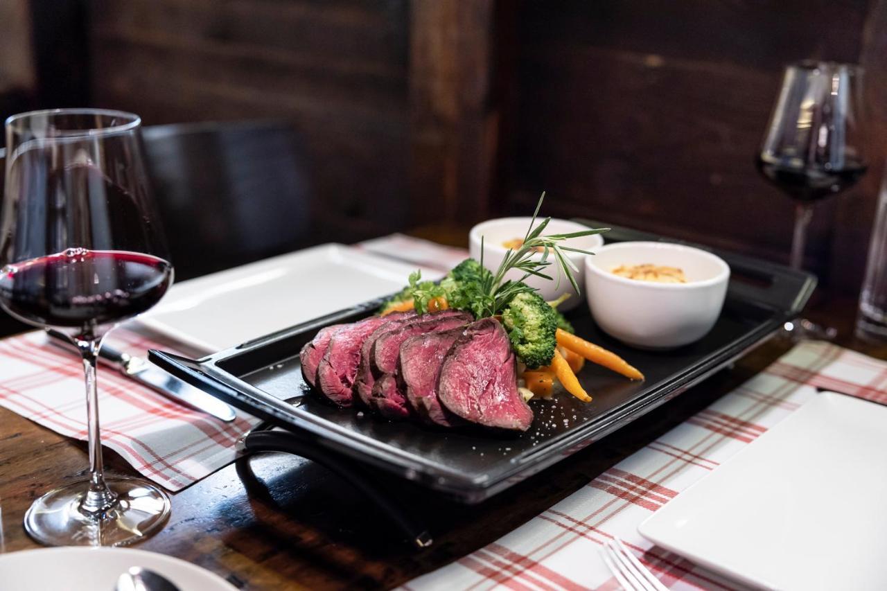 Chalet-hotel - Swiss-chalet Merlischachen Lodge